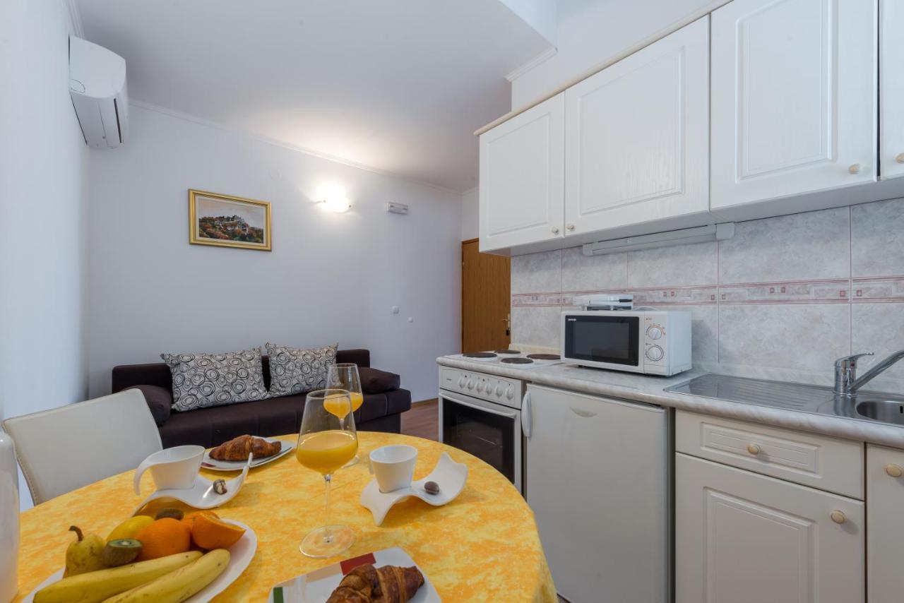 Adria Guesthouset *